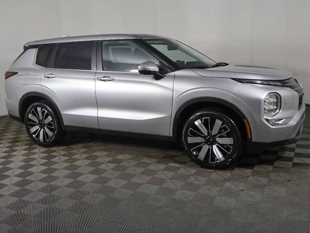 new 2026 Mitsubishi Outlander car, priced at $38,645