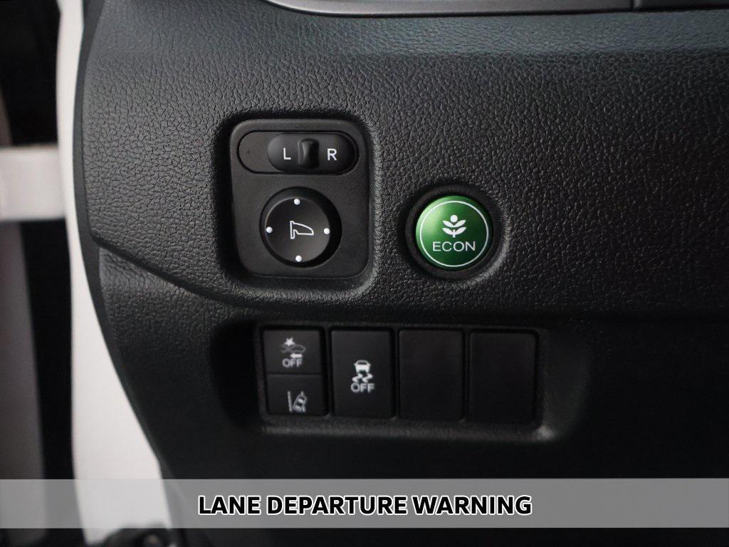 used 2022 Honda Pilot car, priced at $26,990