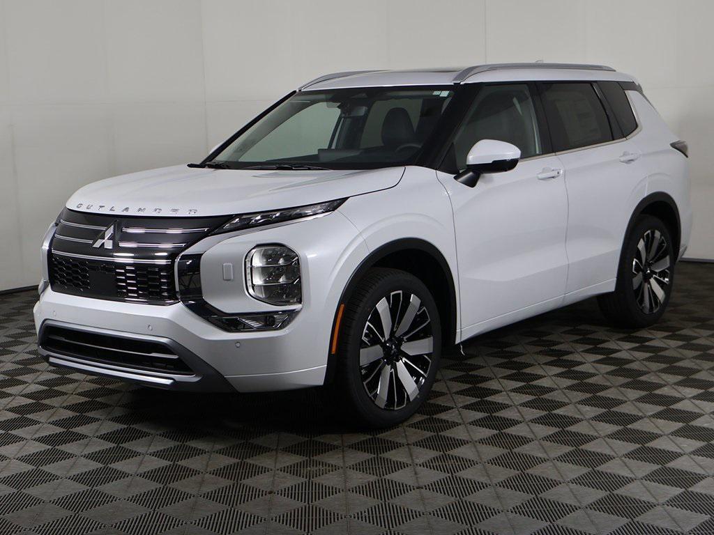 new 2025 Mitsubishi Outlander car, priced at $38,860