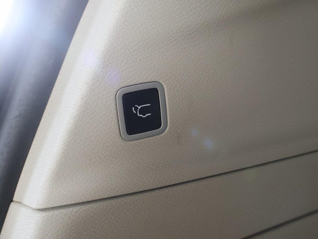 used 2020 Chrysler Pacifica car, priced at $9,969