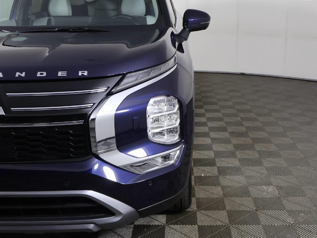 new 2025 Mitsubishi Outlander car, priced at $33,550