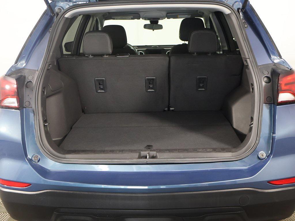 used 2024 Chevrolet Equinox car, priced at $19,699