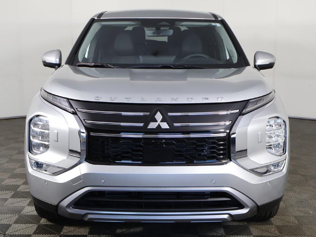 new 2025 Mitsubishi Outlander car, priced at $33,530
