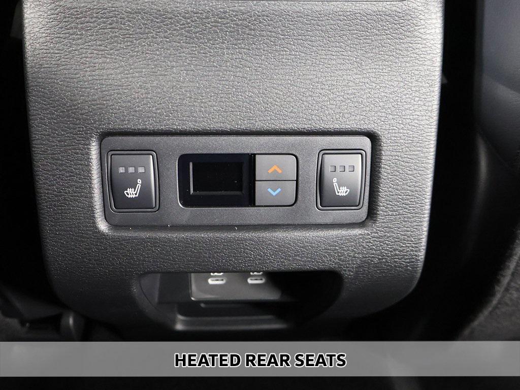 new 2025 Mitsubishi Outlander car, priced at $38,860