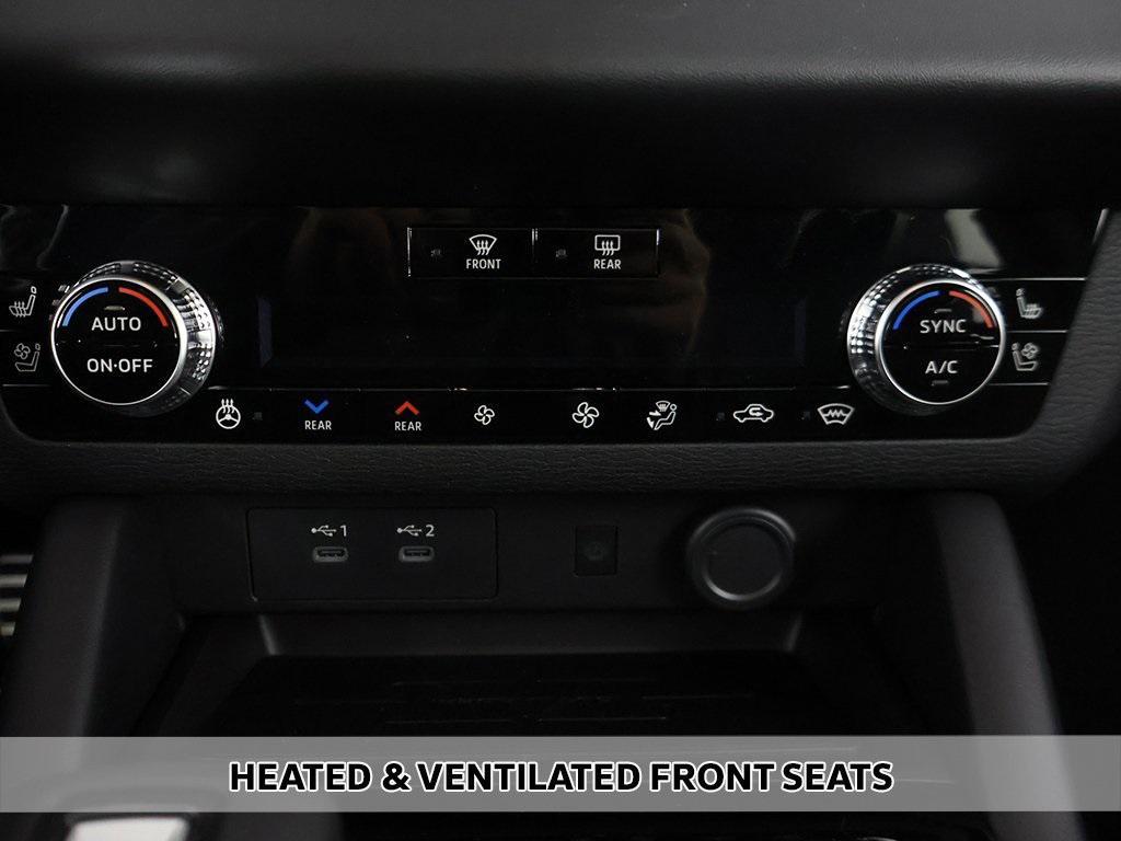 new 2025 Mitsubishi Outlander car, priced at $38,860