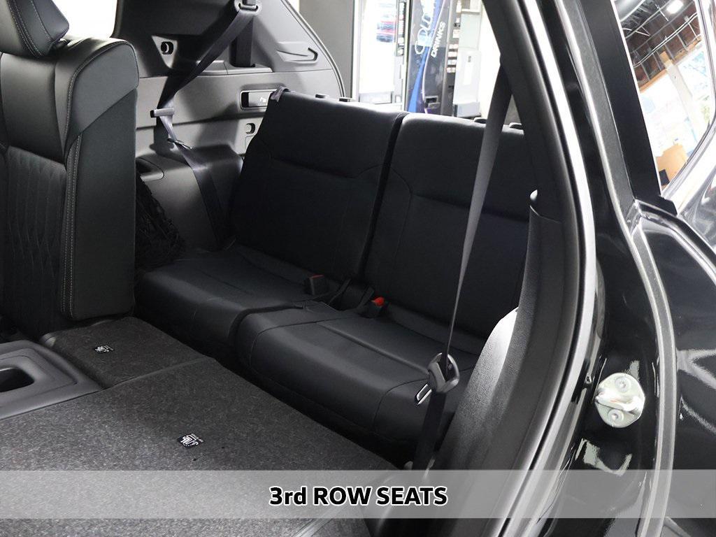 new 2025 Mitsubishi Outlander car, priced at $38,860