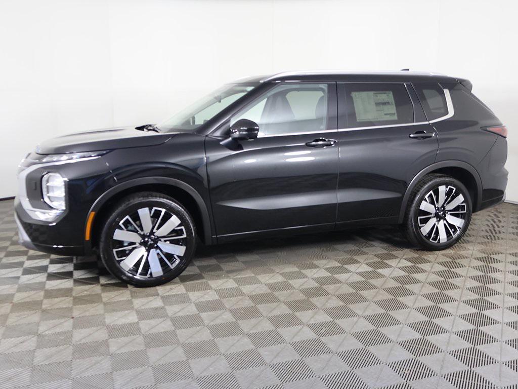new 2025 Mitsubishi Outlander car, priced at $38,860