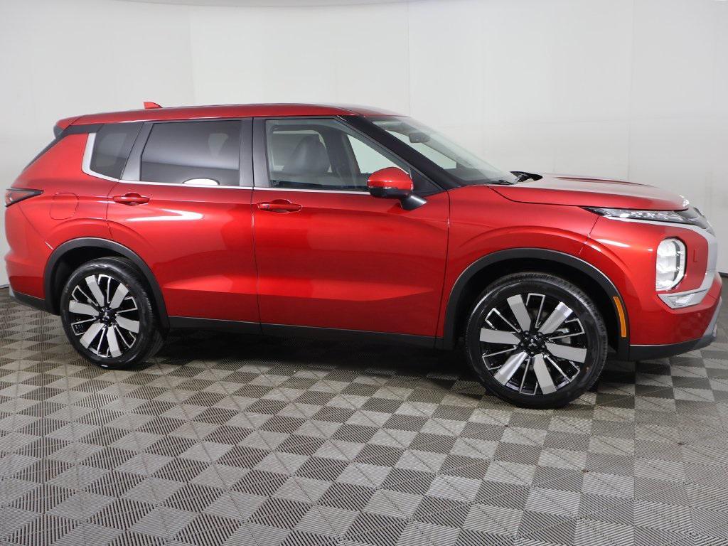 new 2025 Mitsubishi Outlander car, priced at $34,295