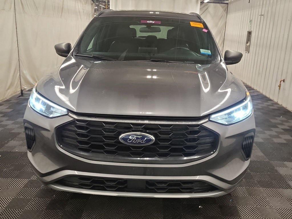 used 2024 Ford Escape car, priced at $18,899