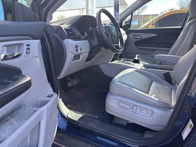 used 2023 Honda Ridgeline car, priced at $32,990