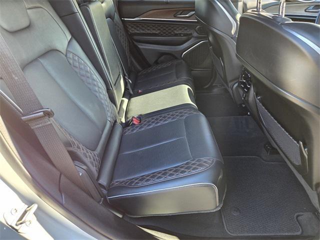 used 2022 Jeep Grand Cherokee car, priced at $37,390