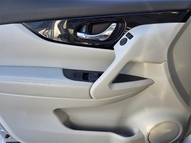 used 2020 Nissan Rogue Sport car, priced at $17,490