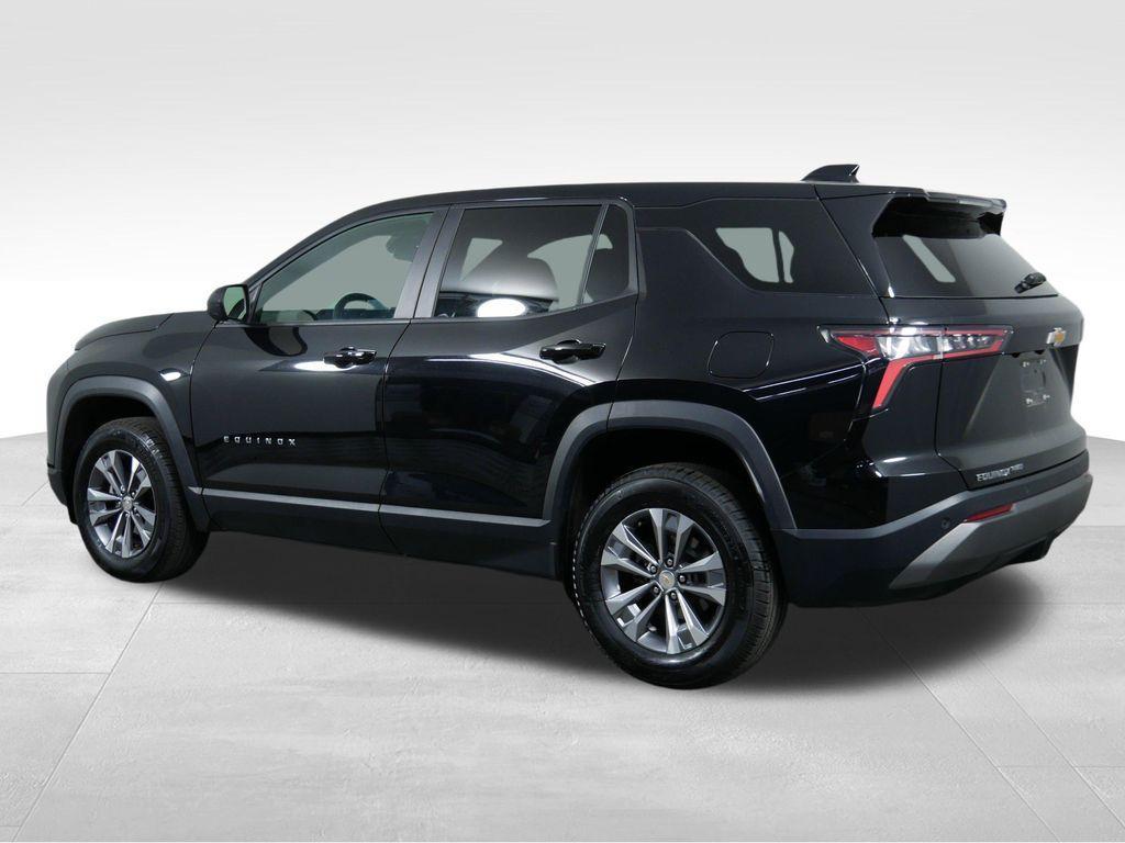 used 2025 Chevrolet Equinox car, priced at $25,832