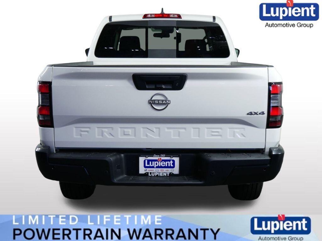 new 2025 Nissan Frontier car, priced at $32,815