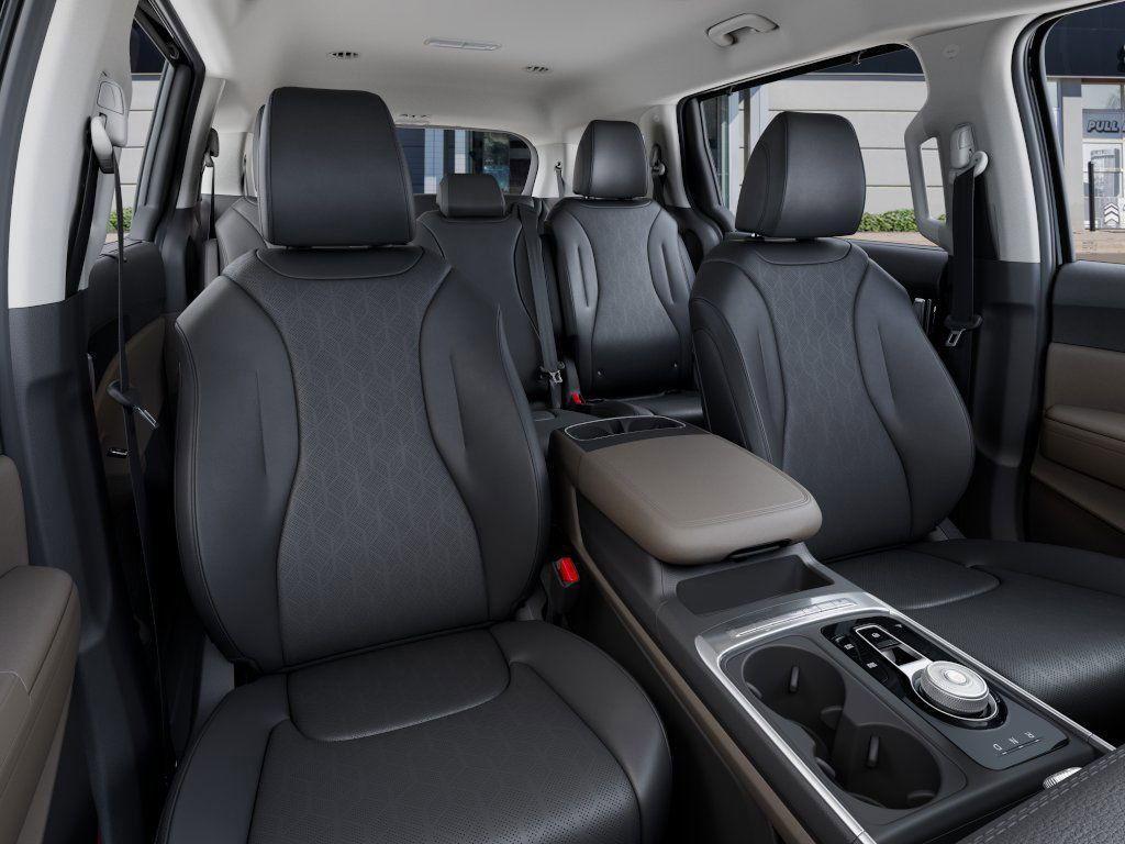 new 2026 Kia Carnival Hybrid car, priced at $43,971