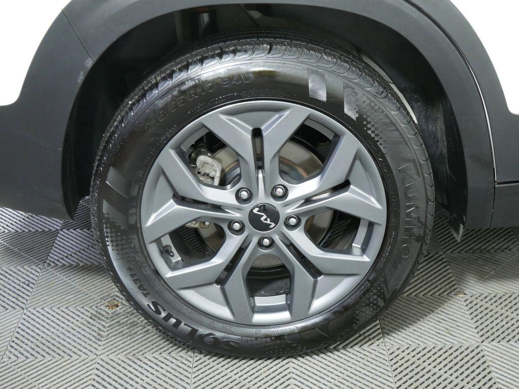 used 2024 Kia Seltos car, priced at $23,408