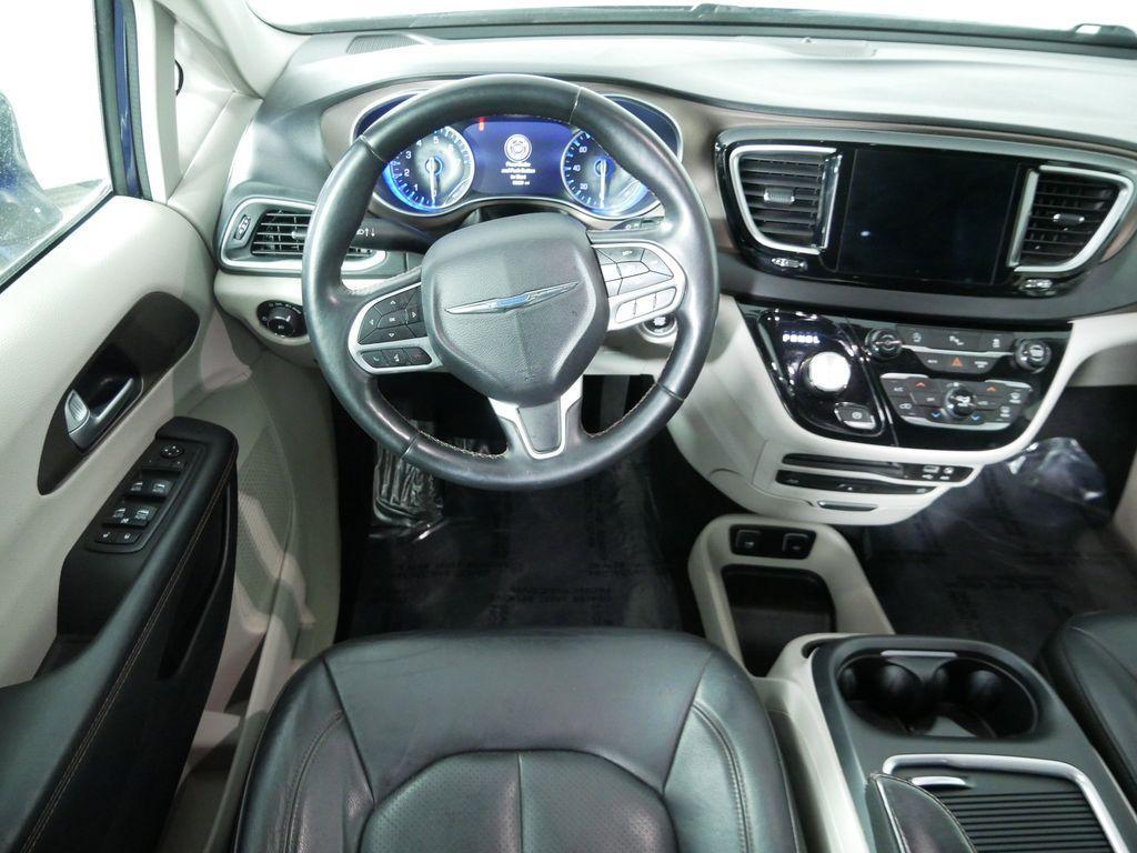 used 2018 Chrysler Pacifica car, priced at $15,990