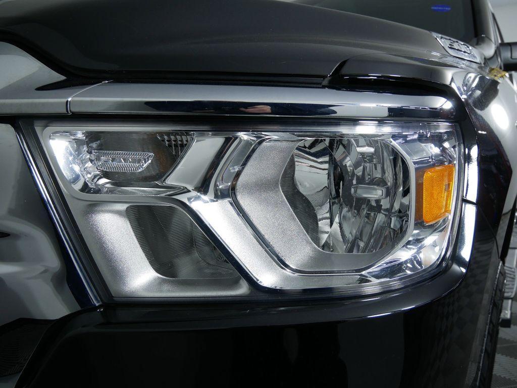 used 2022 Ram 1500 car, priced at $31,537