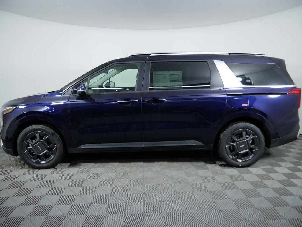 new 2026 Kia Carnival Hybrid car, priced at $42,971