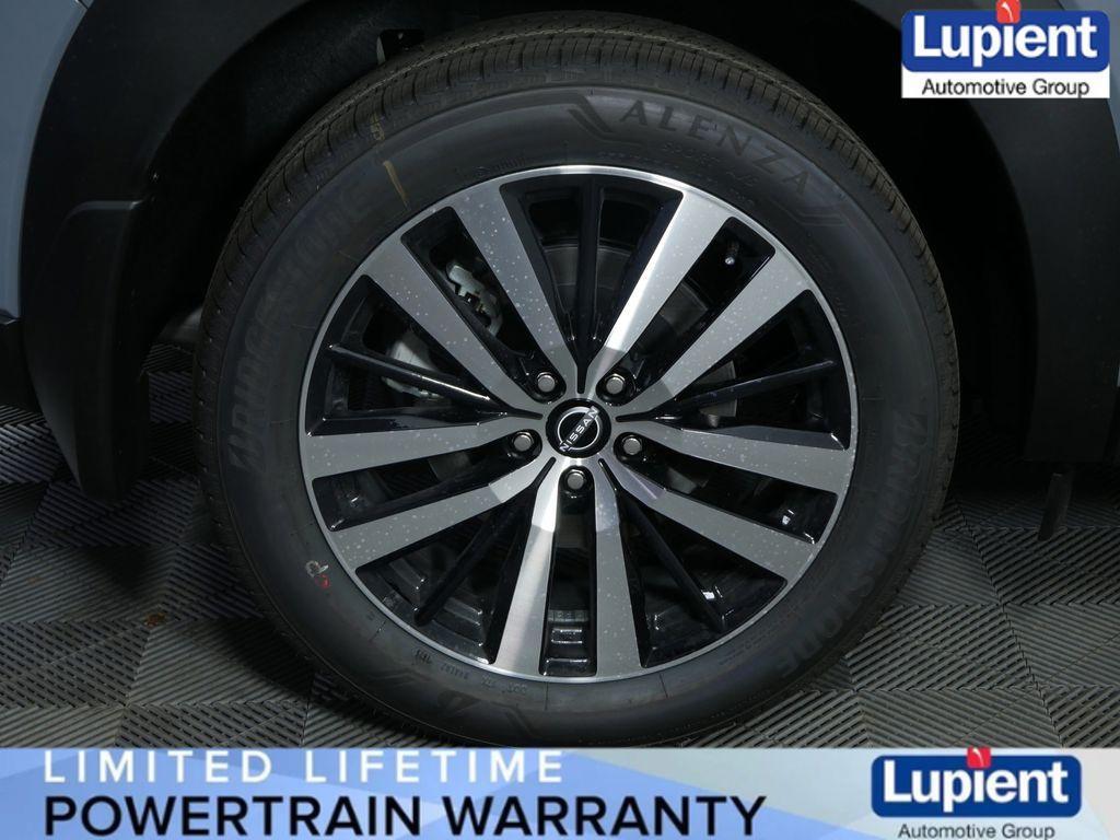 new 2025 Nissan Pathfinder car, priced at $47,050