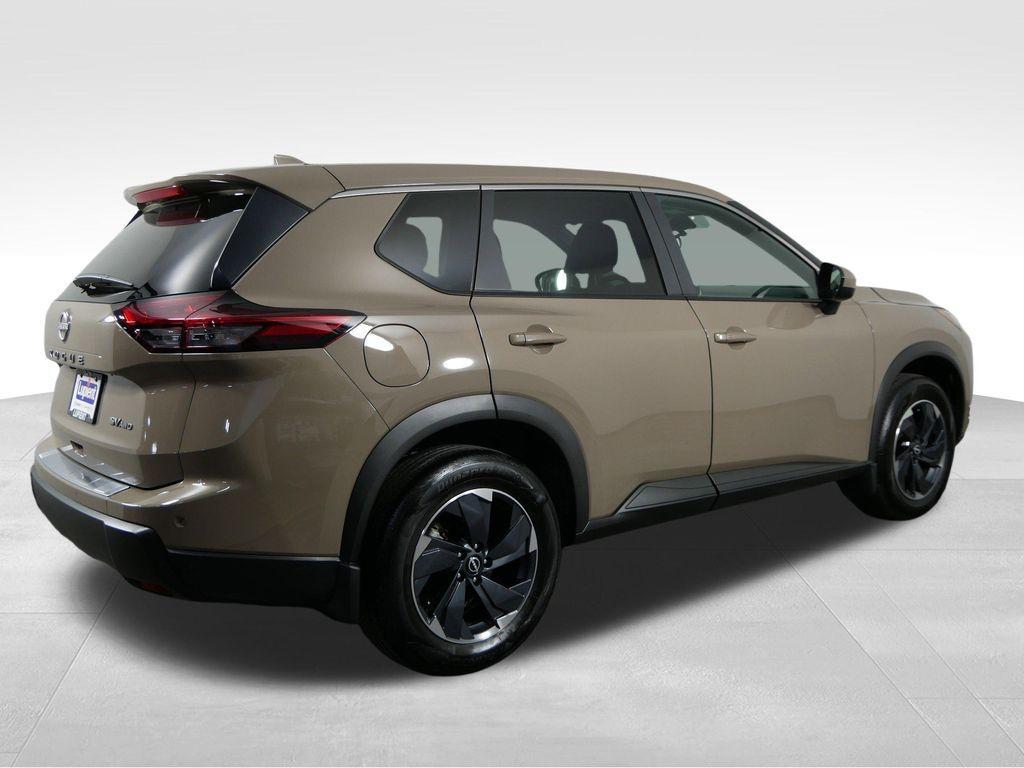 used 2024 Nissan Rogue car, priced at $24,792