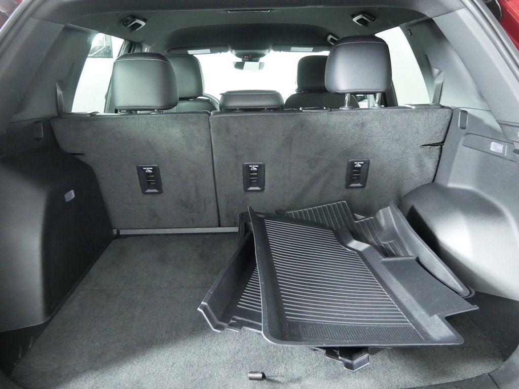 used 2025 Chevrolet Equinox car, priced at $27,430
