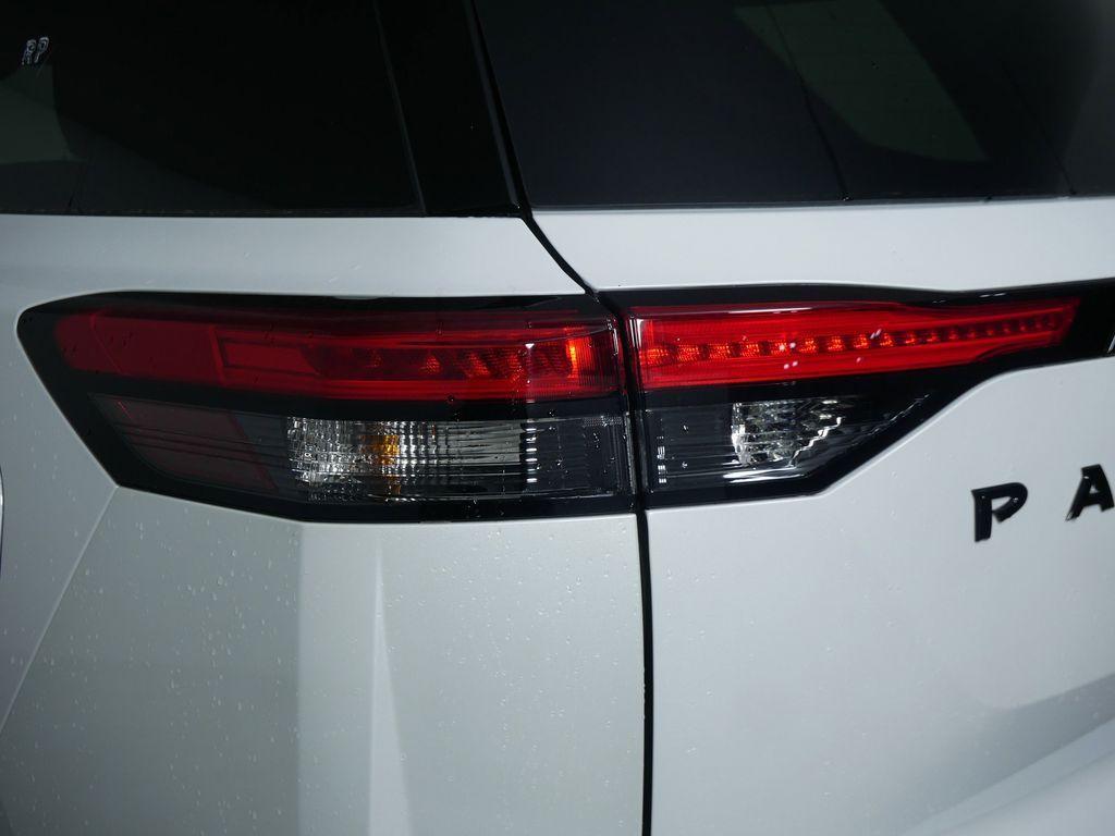 new 2026 Nissan Pathfinder car, priced at $41,712