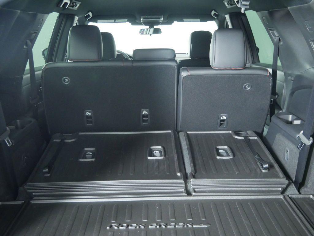new 2026 Nissan Pathfinder car, priced at $41,712
