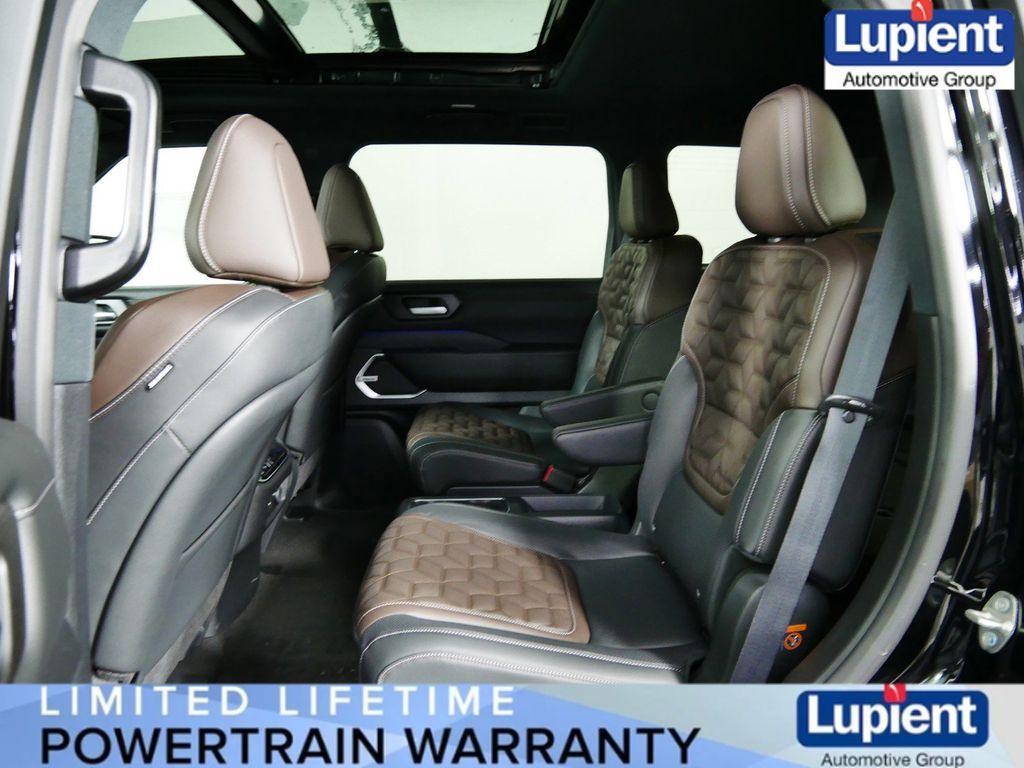 new 2025 Nissan Armada car, priced at $78,181