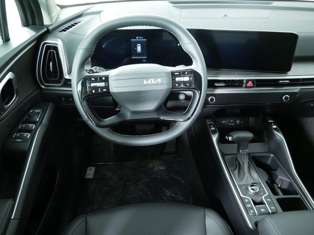 new 2026 Kia Sorento car, priced at $41,121