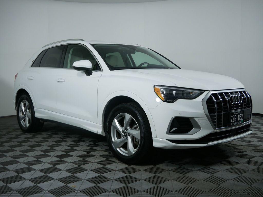 used 2022 Audi Q3 car, priced at $22,383