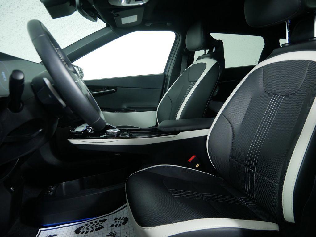 used 2024 Kia EV6 car, priced at $33,348