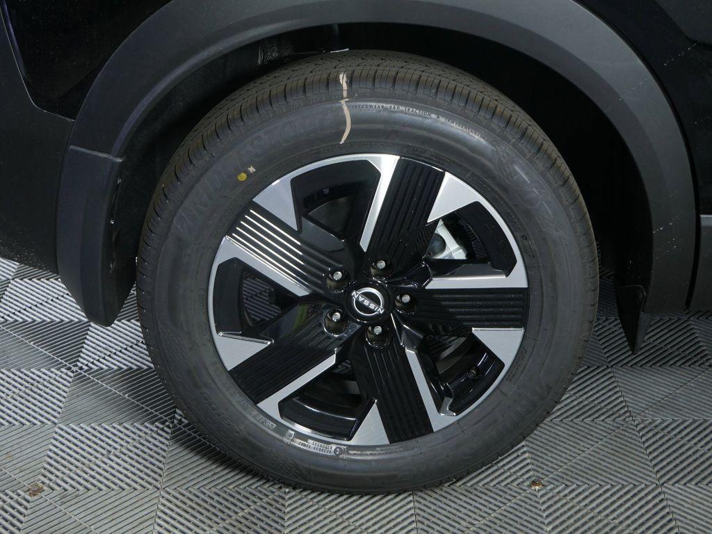 new 2025 Nissan Kicks car, priced at $26,793