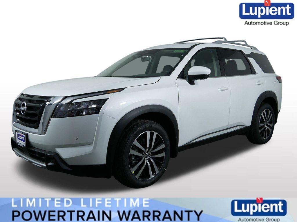 new 2025 Nissan Pathfinder car, priced at $47,082