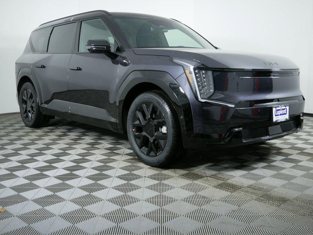 new 2026 Kia EV9 car, priced at $61,104