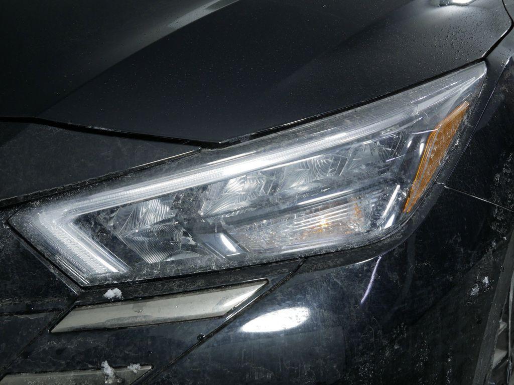 new 2025 Nissan Versa car, priced at $22,387