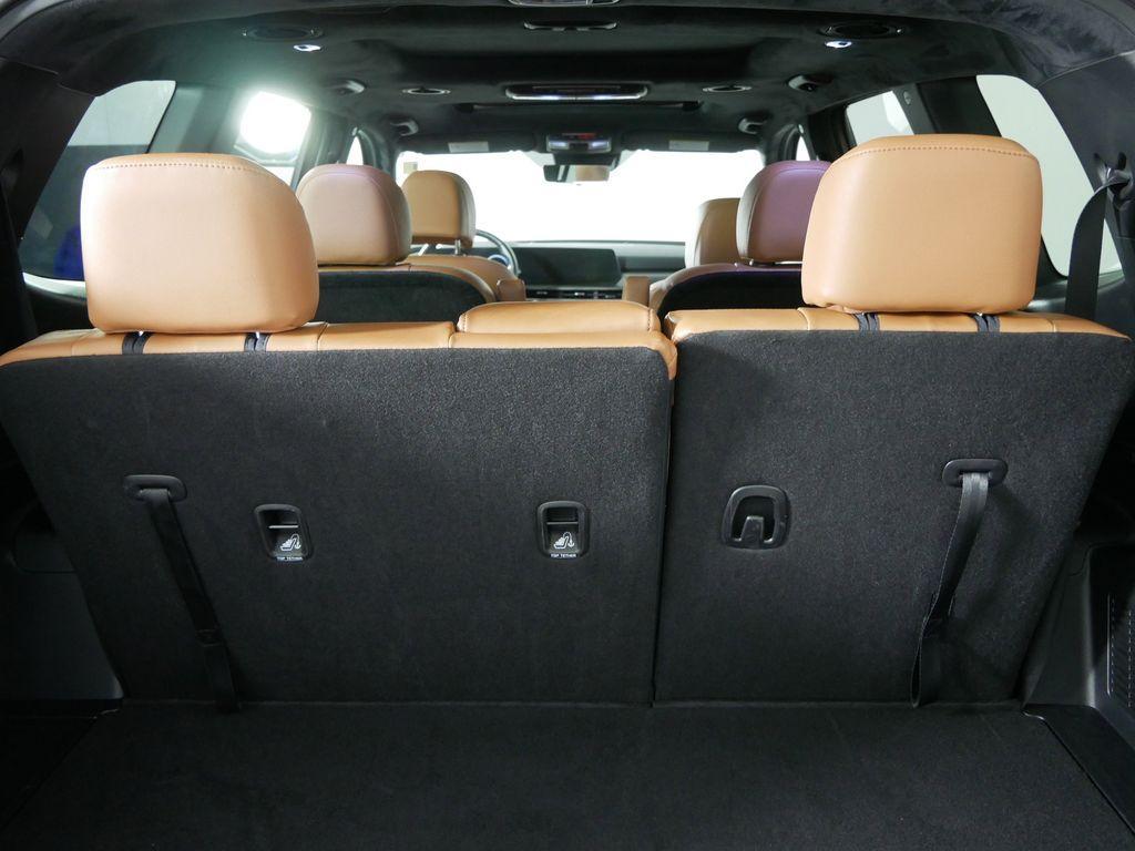 used 2024 Kia Telluride car, priced at $37,998