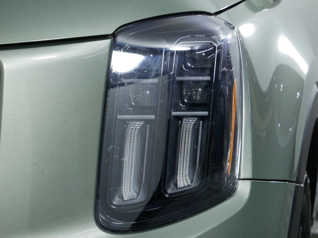 used 2024 Kia Telluride car, priced at $37,998