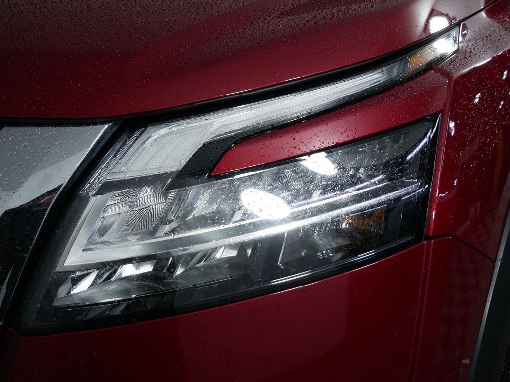 used 2023 Nissan Pathfinder car, priced at $26,879