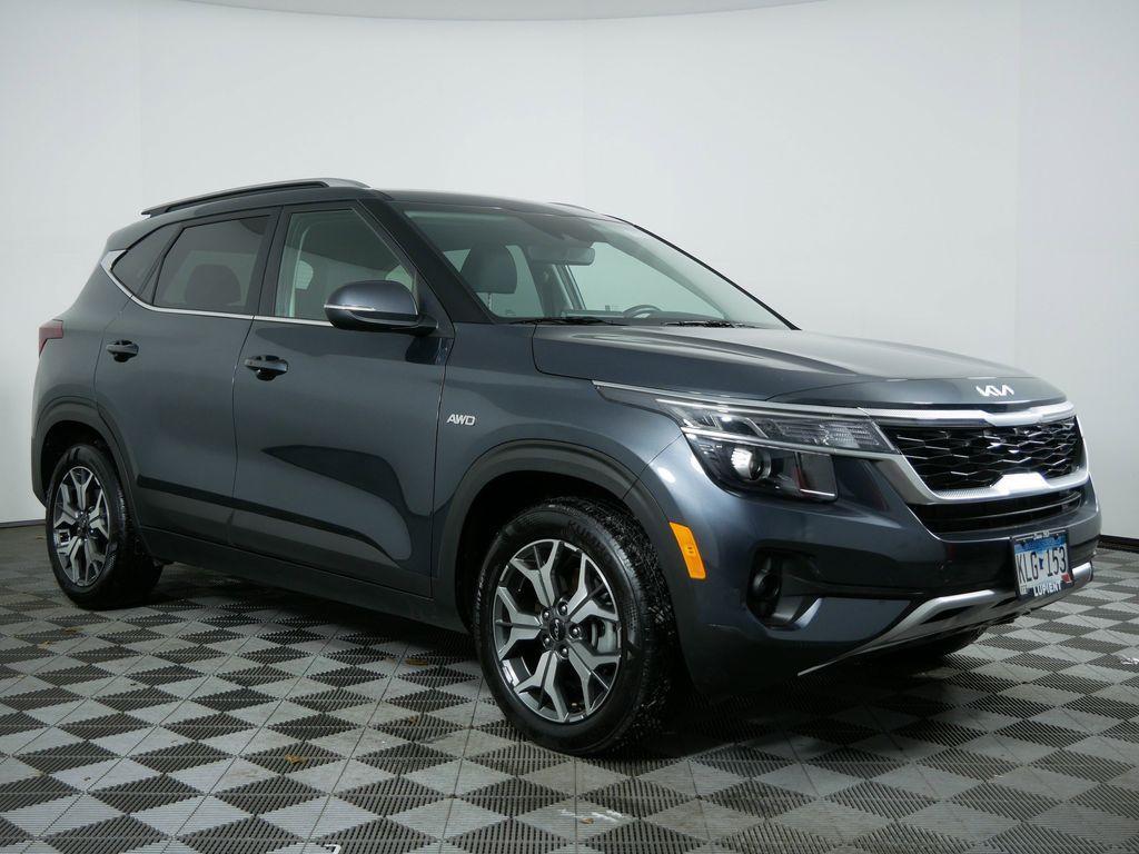used 2023 Kia Seltos car, priced at $23,957