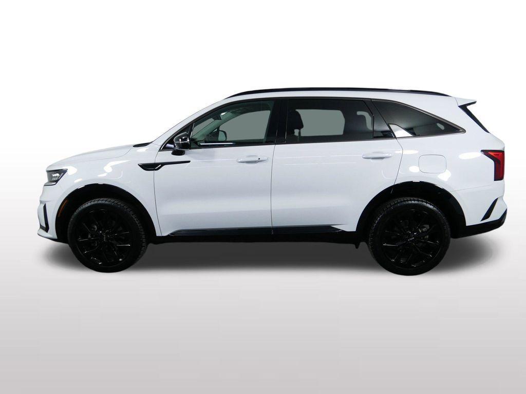 used 2023 Kia Sorento car, priced at $29,896