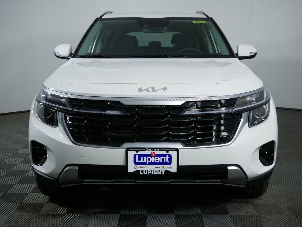 new 2026 Kia Seltos car, priced at $28,305