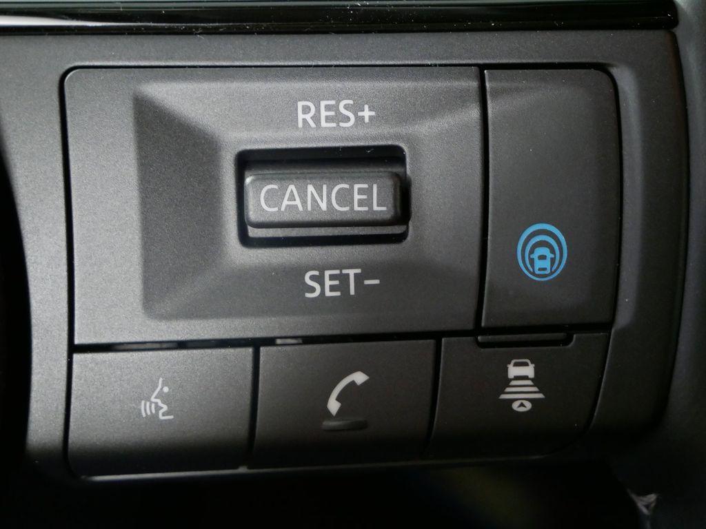 new 2025 Nissan Pathfinder car, priced at $46,387