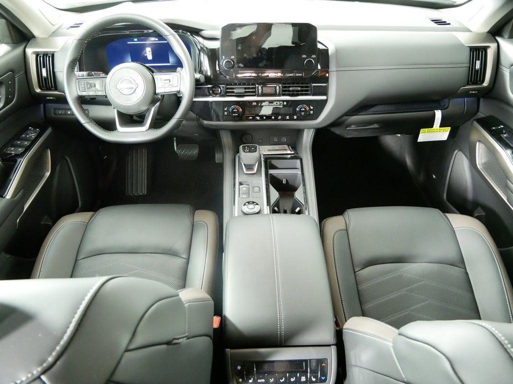 new 2025 Nissan Pathfinder car, priced at $46,387