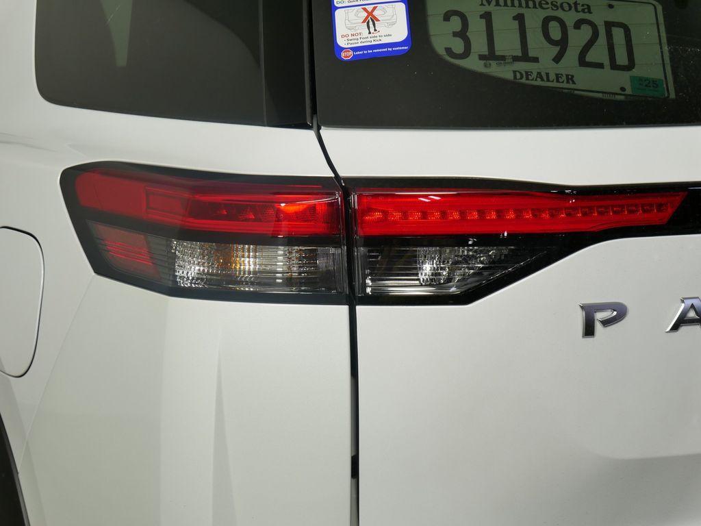 new 2025 Nissan Pathfinder car, priced at $46,387