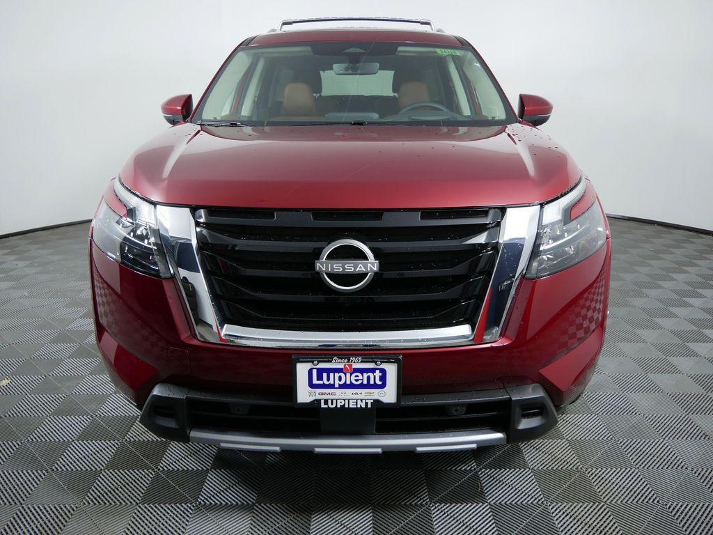 new 2025 Nissan Pathfinder car, priced at $46,907