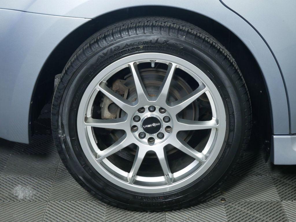used 2013 Subaru Legacy car, priced at $8,318