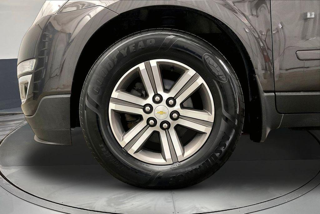 used 2017 Chevrolet Traverse car, priced at $13,489