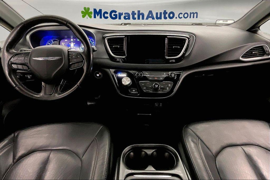 used 2020 Chrysler Pacifica Hybrid car, priced at $18,287