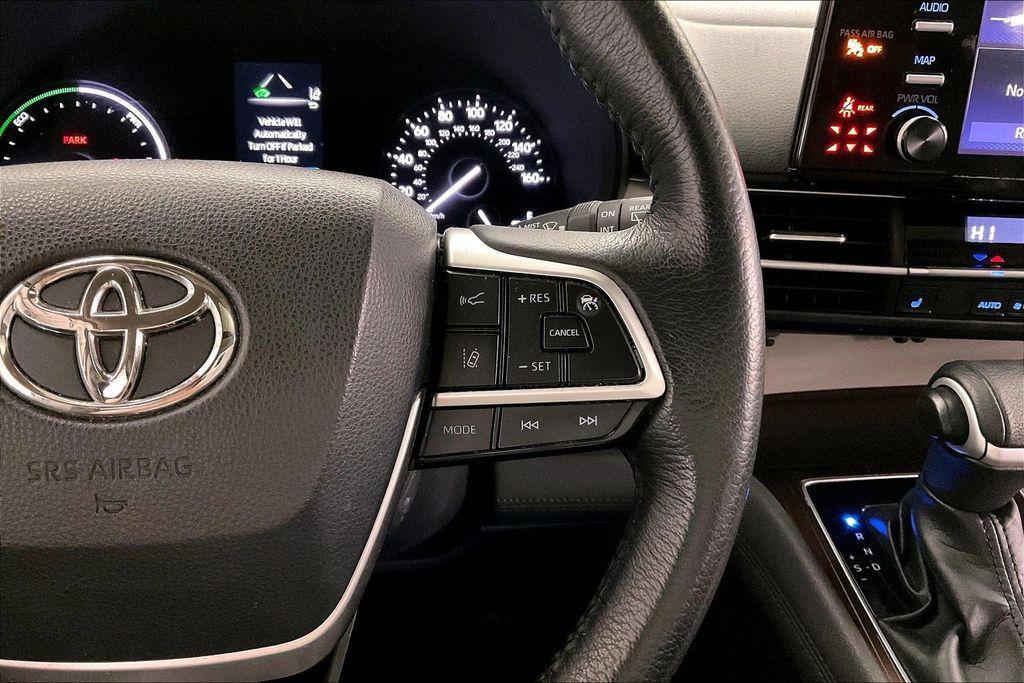 used 2022 Toyota Sienna car, priced at $39,419